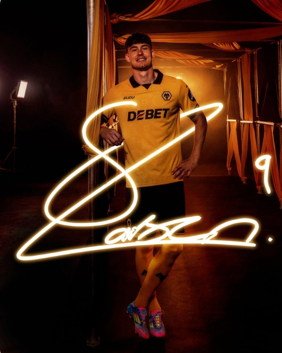 开云注册网址-官方：狼队正式买断塞尔塔前锋拉森，双方签约至2029年