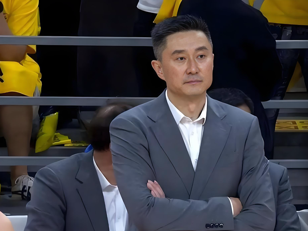 开云注册网址-输给上海10分！广东队还暴露3大隐患，杜锋夺取第12冠很难